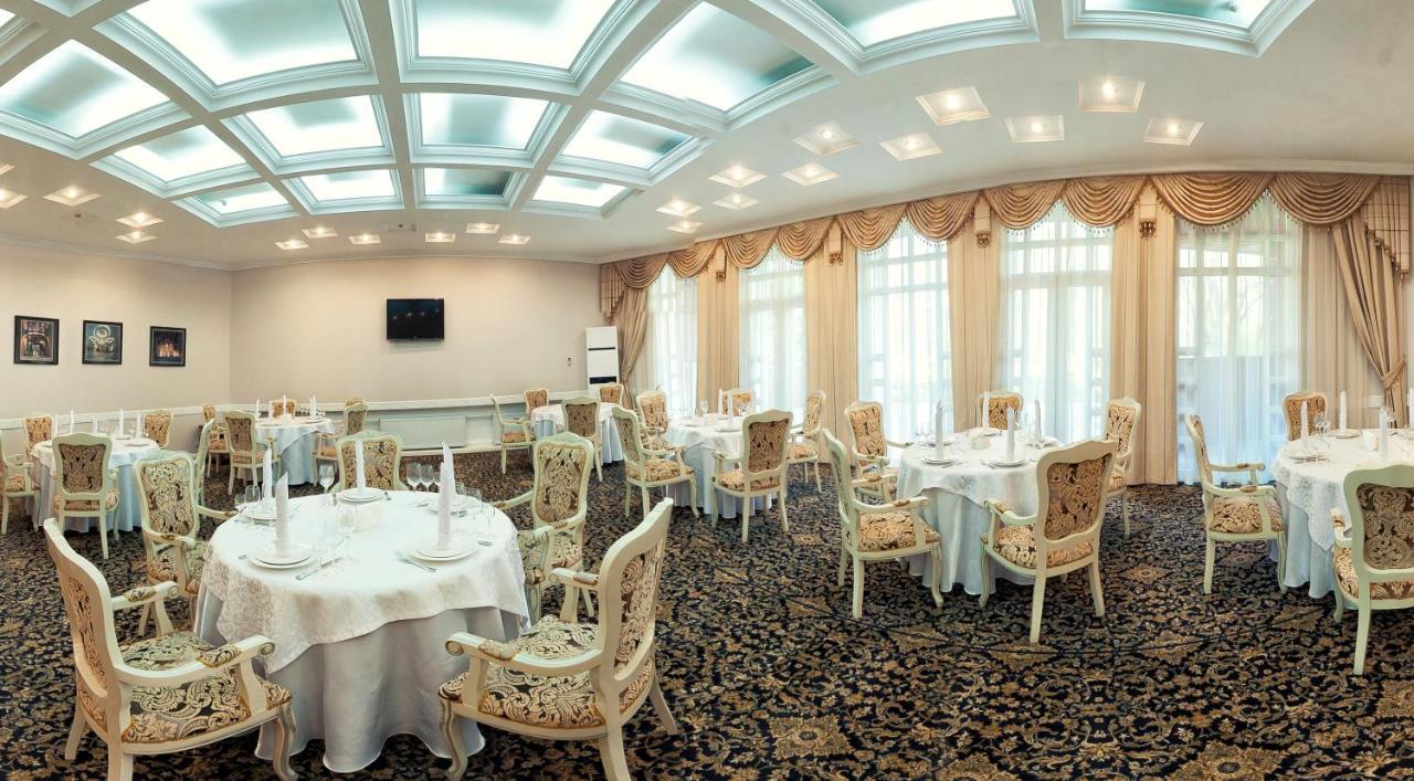 Chaika Gostinichny Kompleks Karaganda Bagian luar foto